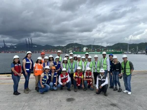 UTeM Fortalece la Formación Logística con visita académica al Puerto de Manzanillo de estudiantes del Programa Delfín 2025 estudiantes del programa delfín realizan visita industrial en asipona utem 2025 (6)