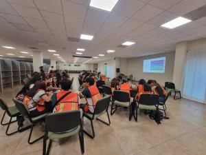 UTeM imparte taller de Despacho Aduanero a estudiantes de la Universidad Tecnológica de Nayarit 2025 taller arancelario (5)