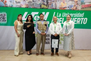 Rector de la UTeM recibe al Director General de ASIPONA Manzanillo en visita institucional 2025 visita del almirante (6)