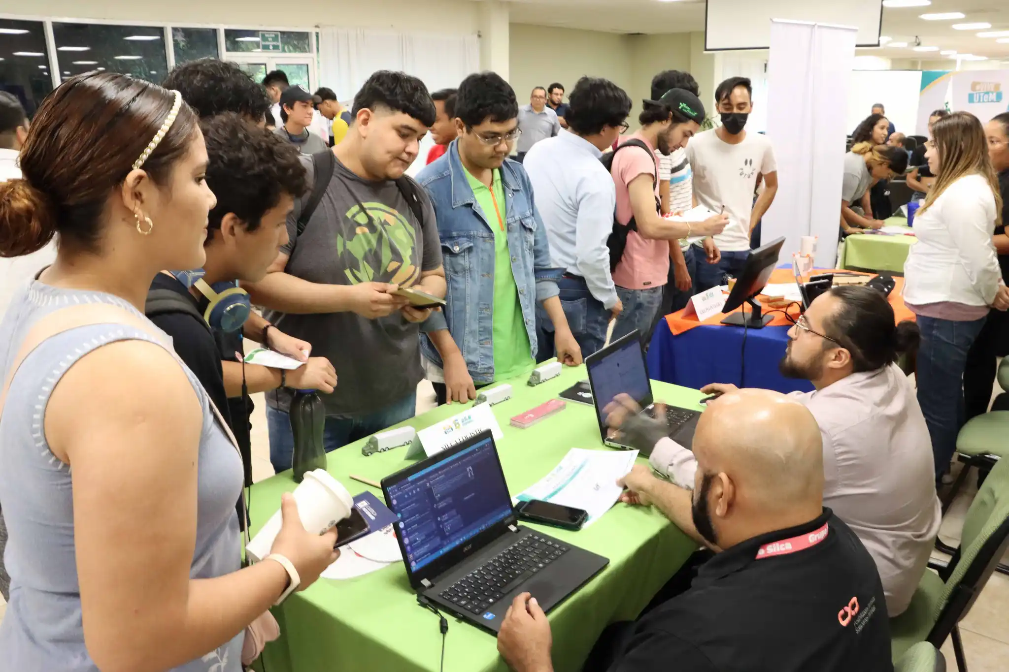 Estadías Profesionales 4