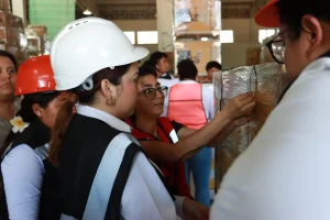 Estudiantes de la UPGM fortalecen competencias logísticas en simulador arancelario de la UTeM estudiantes de la upgm fortalecen competencias logísticas en simulador arancelario de la utem (11)