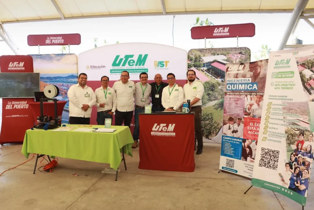 utem participa en la feria profesiográfica 2026 realizada en tecomán 3