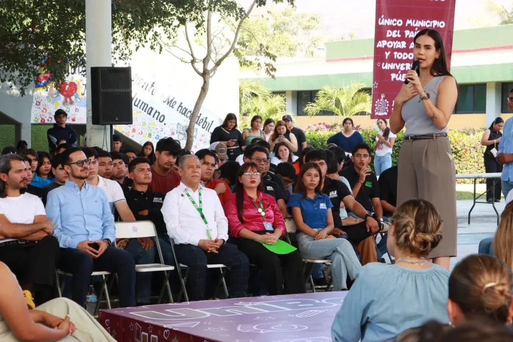 inicia el programa unibeca en beneficio de estudiantes de la utem 3