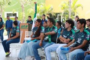 UTeM y Subsecretaría de Movilidad fortalecen alianza para impulsar proyectos de investigación en beneficio de Manzanillo utem abanderó a la delegación que representará a la institución en el encuentro nacional cultural y deportivo 2026