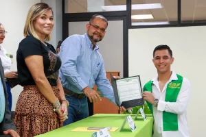 utem entrega títulos profesionales a egresadas y egresados de ingeniería en desarrollo y gestión de software 7
