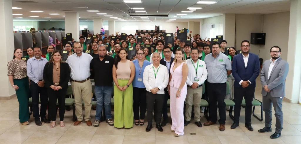 UTeM entrega títulos profesionales a egresadas y egresados de Técnico Superior Universitario utem entrega títulos profesionales a egresadas y egresados de técnico superior universitario 1