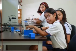UTeM impulsa vocaciones científicas y tecnológicas en el 3er Encuentro Nacional de Niñas STEM UTyP 2026 utem impulsa vocaciones científicas y tecnológicas en el 3er encuentro nacional de niñas stem utyp 2026 4