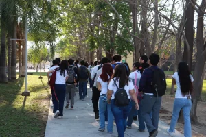 utem realiza con éxito la feria profesiográfica 2026 4