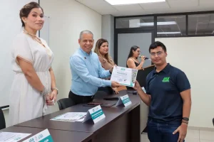 UTeM reconoce el esfuerzo académico con la entrega de becas del cuatrimestre mayo-agosto 2026 utem reconoce el esfuerzo académico con la entrega de becas del cuatrimestre mayo agosto 2026 2