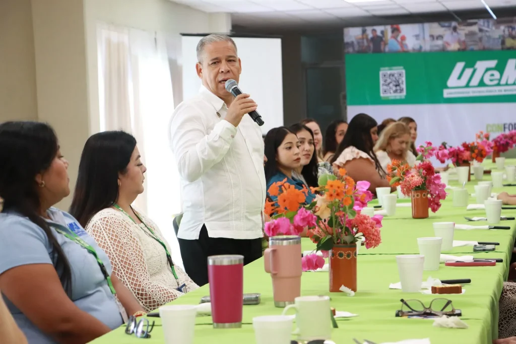UTeM reconoce la labor y dedicación de las madres trabajadoras de la comunidad universitaria utem reconoce la labor y dedicación de las madres trabajadoras de la comunidad universitaria 1