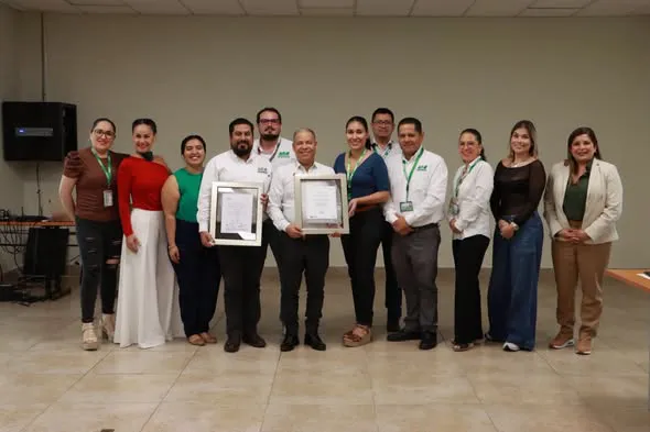 UTeM refrenda su compromiso con la calidad al renovar la certificación ISO 9001:2015 utem refrenda su compromiso con la calidad al renovar la certificación iso 9001 2015